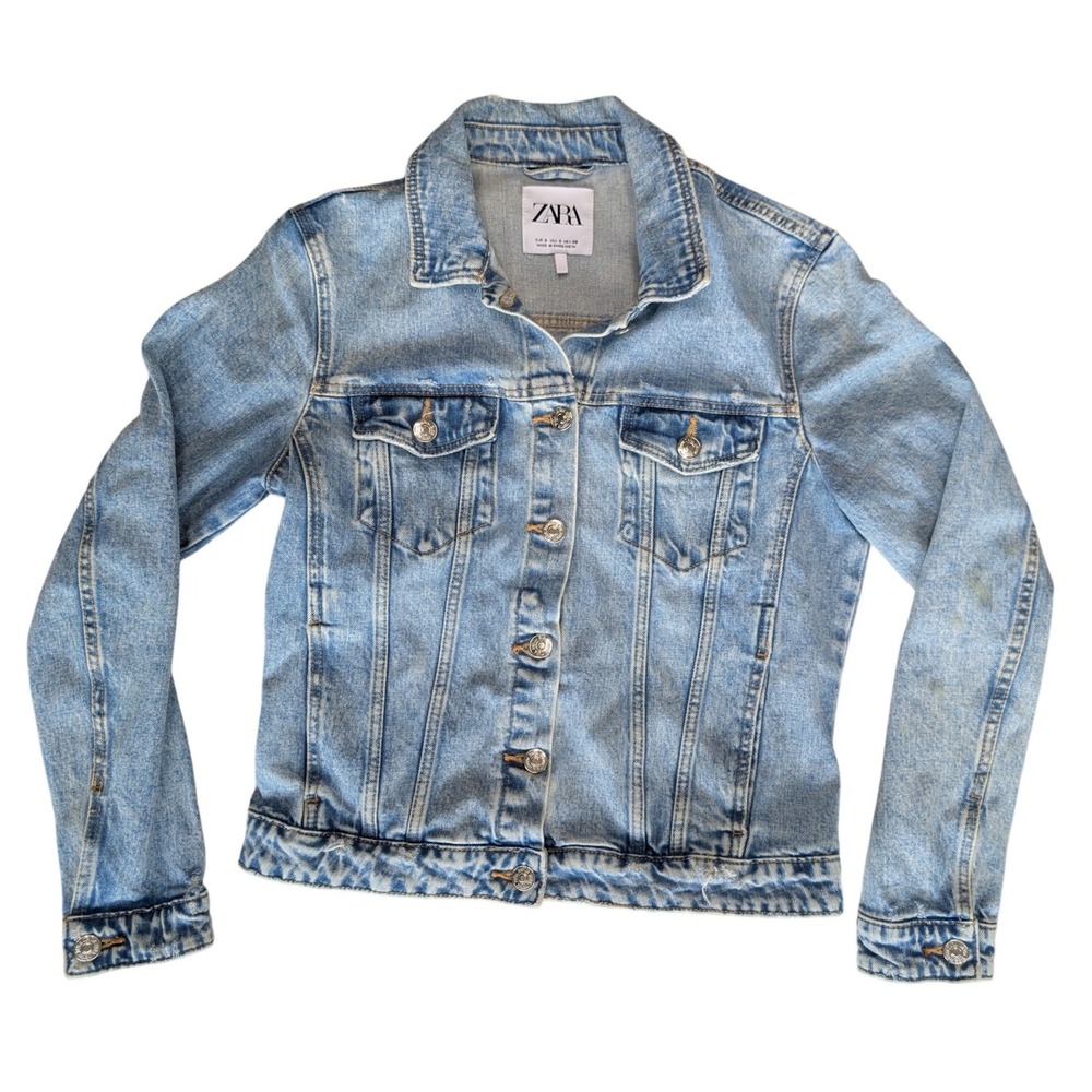 Zara Small light‎ was distressed Denim Jean Jacket
